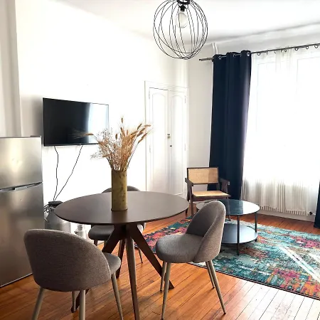 Апартаменти Jean Jaures - Centre