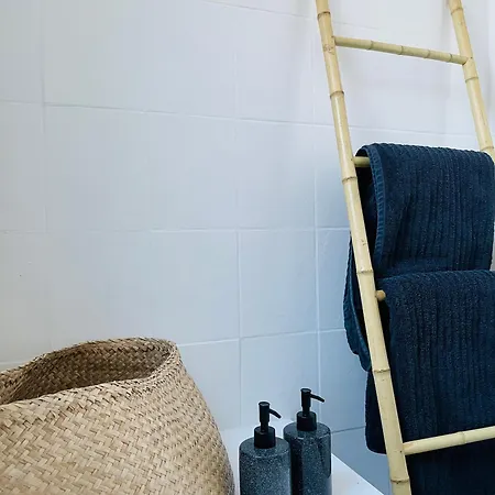 Jean Jaures - Centre *