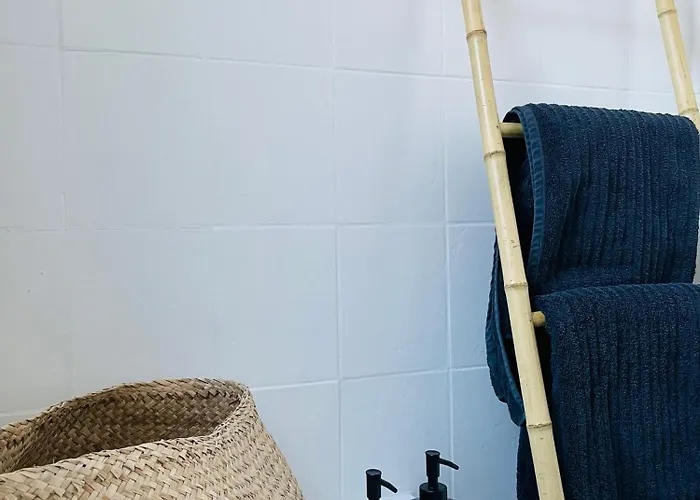 Jean Jaures - Centre *